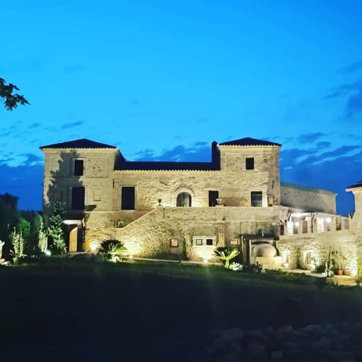 Castello Di Petecciano B&B Mosciano Sant'Angelo Exterior photo