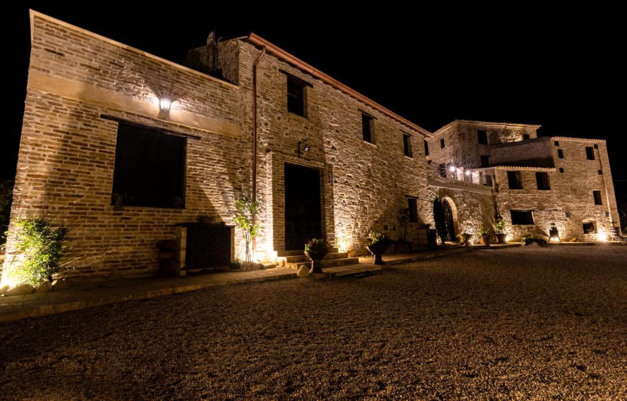 Castello Di Petecciano B&B Mosciano Sant'Angelo Exterior photo