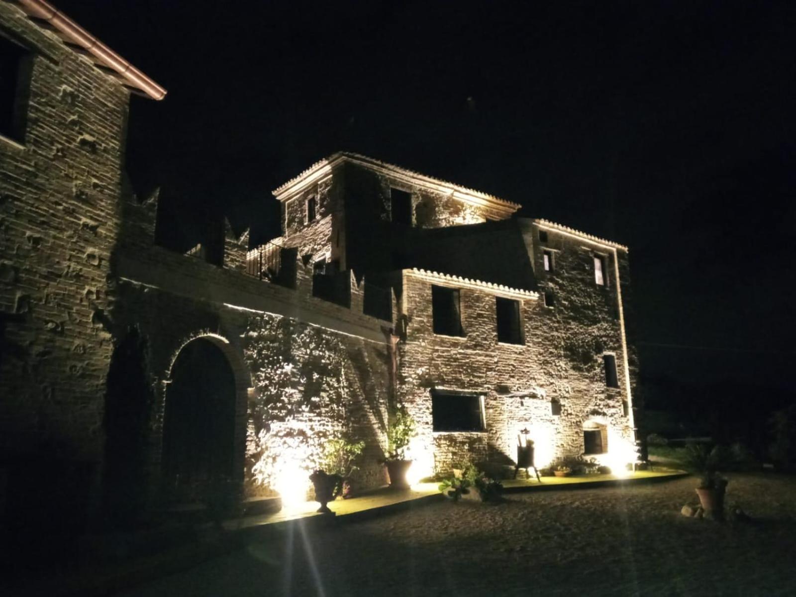 Castello Di Petecciano B&B Mosciano Sant'Angelo Exterior photo